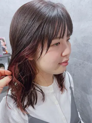 カラー ヤマモト ヒロミのヘアスタイル