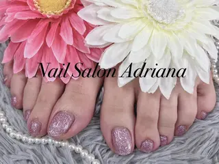 ネイル ADRIANA 大久保駅前徒歩2分のネイルデザイン