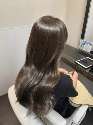 セミロング カラー カット⌇艶カラー 🫧⌇Nanahoのヘアスタイル