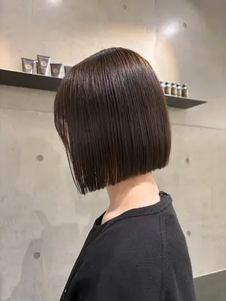 ショート カラー ヘアアレンジ ボブ艶モテカラー🫧 カリンのヘアスタイル