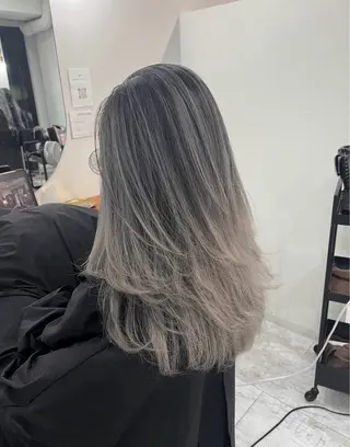 セミロング カラー 指名数No.1 /NAOYAのヘアスタイル