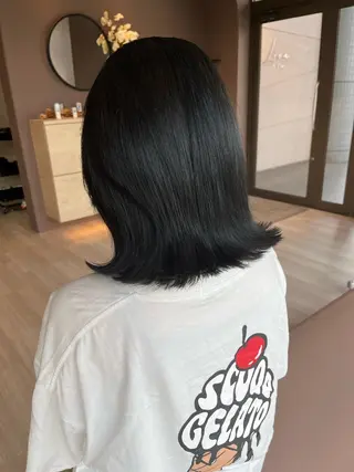 ミディアム カラー Lien.テラダ 各務原スタイリストのヘアスタイル