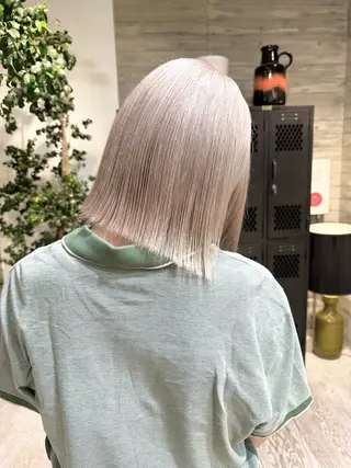 ショート カラー kai .のヘアスタイル