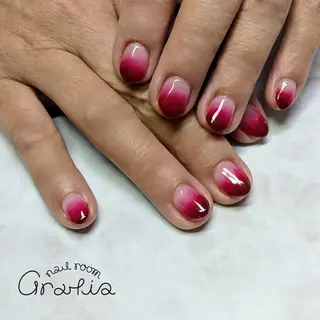 ネイル nail room gratia のネイルデザイン