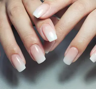 ネイル nailroom sb𓈒𓂂𓏸のネイルデザイン