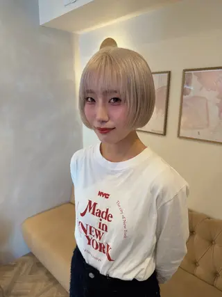 ショート カラー 草野ゆずき⌇縮毛矯正 ⌇エクステ⌇レイヤーのヘアスタイル