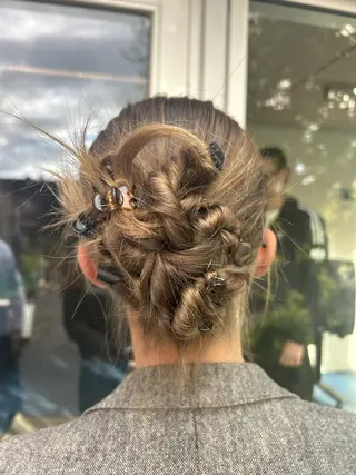 ヘアアレンジ momona english okのヘアスタイル