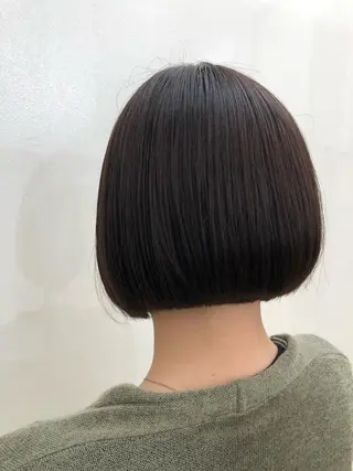 ショート カラー 艶カラー🌙縮毛矯正 /ボブ【Reina】のヘアスタイル