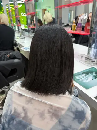 ミディアム カラー 野口 楓華のヘアスタイル