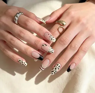 ネイル Lynn_ Nailのネイルデザイン