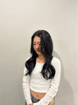ロング カラー 熊取谷 茉那のヘアスタイル