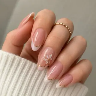 ネイル Blingg NailStudioのネイルデザイン