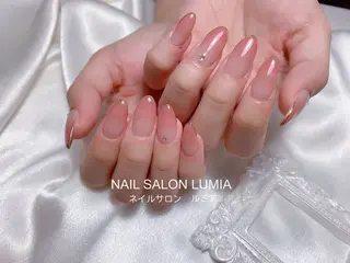 ネイル ネイルサロン ルミア Lumia 店長施術のネイルデザイン
