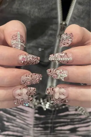 ネイル Doraemi ANA.CHUOのネイルデザイン