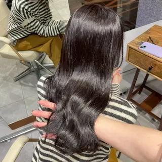 ロング 齋 花音のヘアスタイル