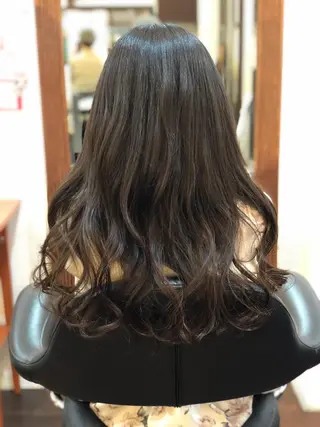 ロング カラー 日比谷 翔太のヘアスタイル