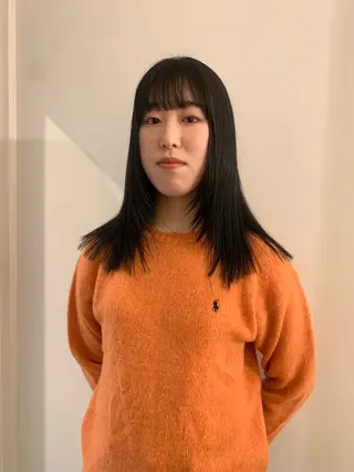 セミロング カラー 落合希 Olivebeigeのヘアスタイル