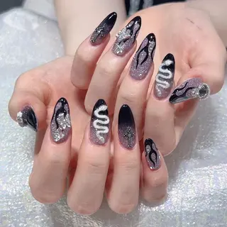 ネイル Queen‘s なんのネイルデザイン