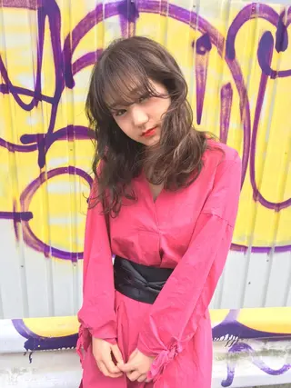セミロング カラー ヘアアレンジ 柔らか垢抜けｶﾗｰと ｶｯﾄ🫧ASUKAのヘアスタイル