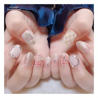 ミディアム ネイル 🐾enen style 🐾のネイルデザイン
