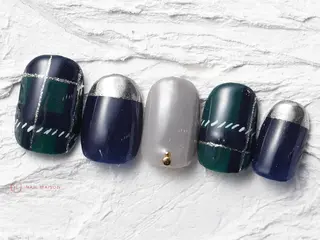ネイル i nails 横浜WESTのネイルデザイン