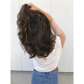 ロング カラー パーソナルカラー診断 できます 木曽 主博のヘアスタイル