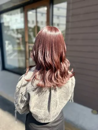 セミロング カラー ヘアアレンジ 🤍 minaのヘアスタイル