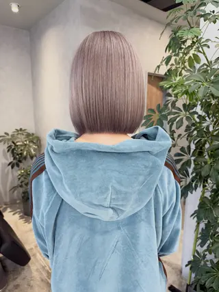 ショート カラー 竹森 鈴乃のヘアスタイル