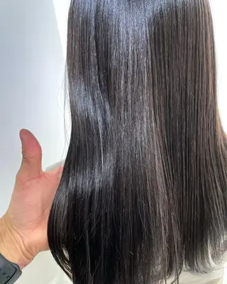セミロング カラー 過去一の柔髪ヘア 🌿einshairのヘアスタイル