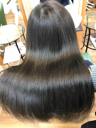 ロング カラー SHIORI💜口コ ミNo.1艶カラーのヘアスタイル