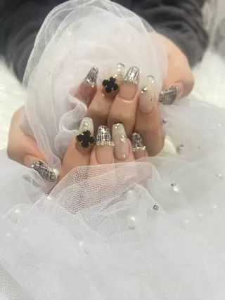 ネイル 悦 木のネイルデザイン