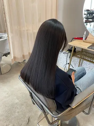 ロング ✨透明感カラー✨ 🌈艶カラー🌈のヘアスタイル