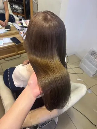 セミロング eMu透明感カラー ちゅる髪yuki✩のヘアスタイル