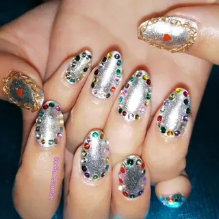 ネイル . MARINAのネイルデザイン