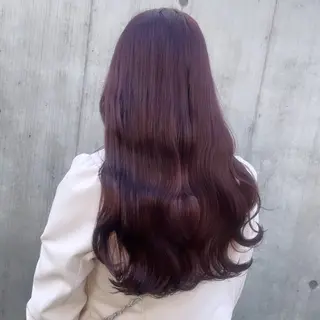 セミロング カラー カジュアルを女っぽく 𝗮𝘆𝗮𝗰𝗼のヘアスタイル