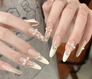 ネイル Pure&Rich Nailのネイルデザイン