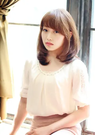 セミロング 桑名 淳のヘアスタイル