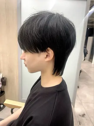 ショート メンズ レイヤー ウルフ 弓木啓輔のヘアスタイル