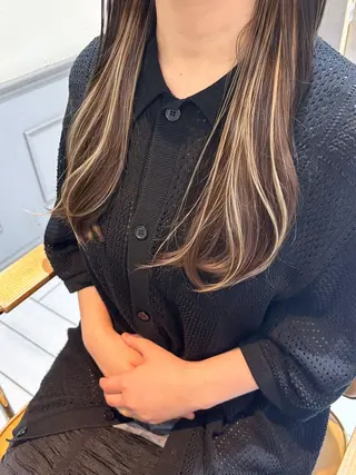 ロング カラー Noel .⋆𝜗𝜚のヘアスタイル