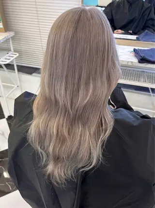 ロング 🇨🇳ハイトーン ワンホン🇰🇷ななのヘアスタイル