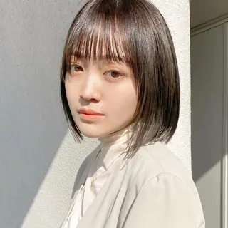 ショート カラー パーマ KONOMI スタイリストのヘアスタイル
