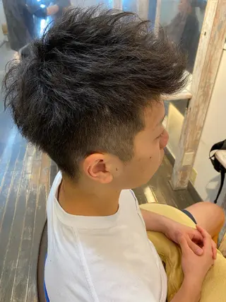 ショート メンズ 範馬 勇次郎のヘアスタイル