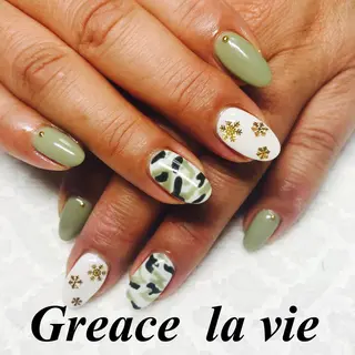 ミディアム カラー パーマ ヘアアレンジ キッズ ネイル マツエク・マツパ Greace  la vieのネイルデザイン