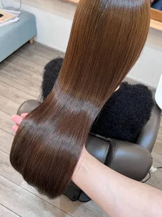 ロング カラー atelier RICOのヘアスタイル