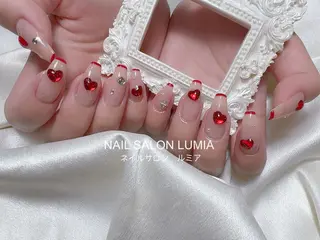ネイル ネイルサロン ルミア Lumia 店長施術のネイルデザイン