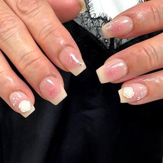 ネイル Bianca 渡邉🫧のネイルデザイン