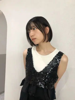 ミディアム カラー レイヤー/ブリーチ iwamiya岩見谷のヘアスタイル