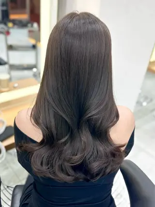 ロング カラー ヘアアレンジ 柳堀 日菜のマツエク・マツパデザイン