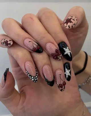 ネイル Mika Nails 心斎橋のネイルデザイン