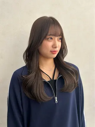 セミロング カラー 🌷横浜/レイヤー /艶カラー🌷のヘアスタイル